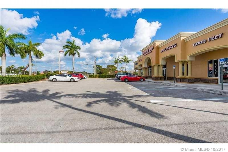 Davie,Florida 33328,Commercial Property,WOLF IN THE WOODS,University Dr,A10363217