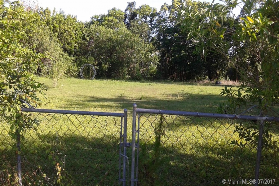 Davie,Florida 33331,Commercial Property,154TH SHOTGUN RD,A10312307