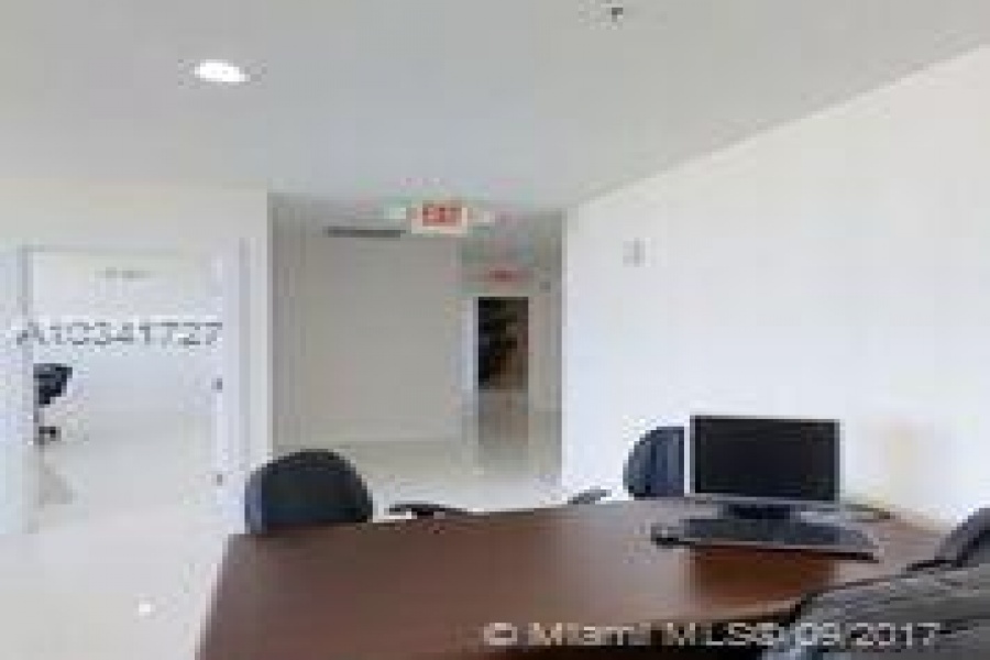 Miami,Florida 33132,Commercial Property,900 Biscayne Bay,Biscayne Blvd,A10341727