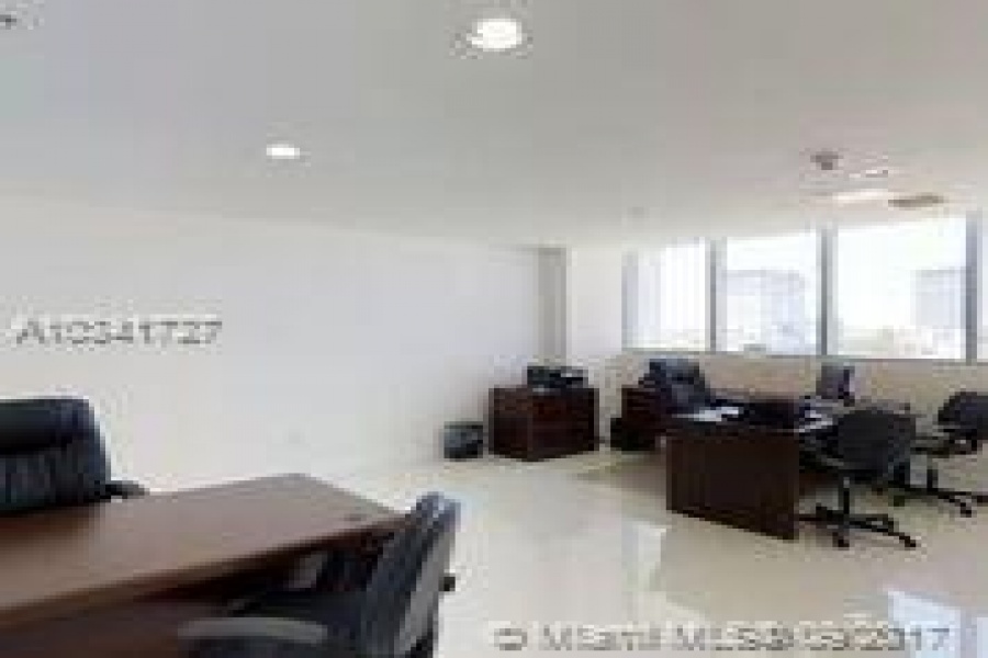 Miami,Florida 33132,Commercial Property,900 Biscayne Bay,Biscayne Blvd,A10341727