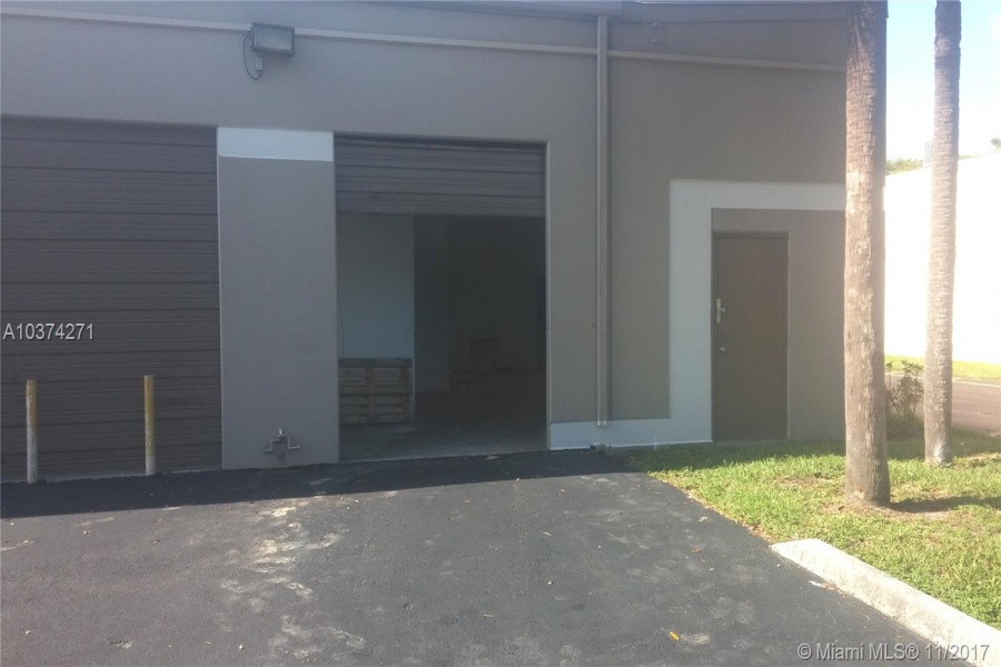 Lauderdale Lakes- Florida 33319,Commercial Property,Headway Park,State Road 7,A10374271