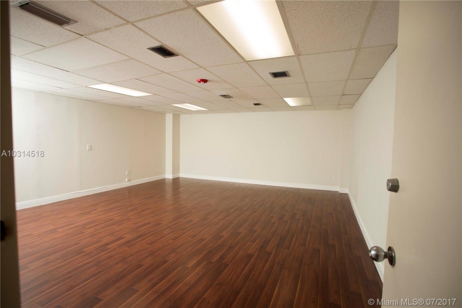 Miami,Florida 33145,Commercial Property,Andros Group Inc,22nd St,A10314518