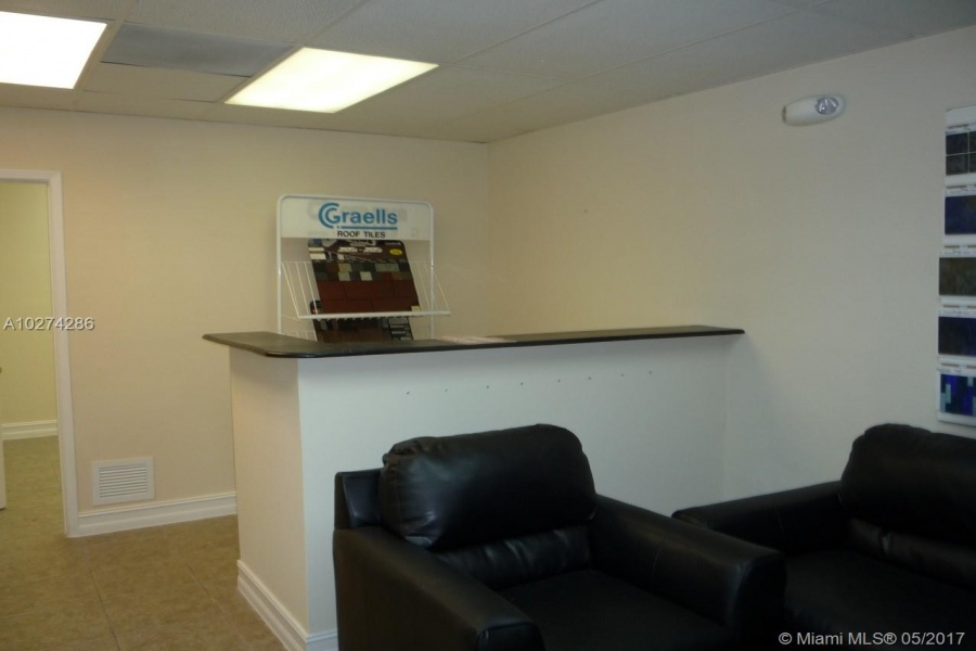 Miami,Florida 33126,Commercial Property,14th St,A10274286