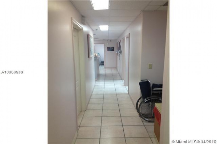 Hialeah, Florida 33016, ,Commercial Property,For Sale,68th St,A10364930