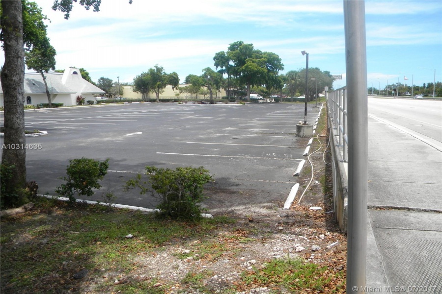 Plantation, Florida 33313, ,Commercial Property,For Sale,Sunrise Blvd,A10314635