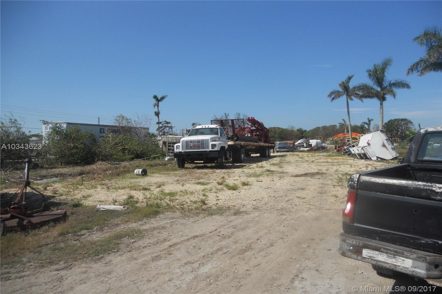 Miami,Florida 33196,Commercial Land,197 ave,A10343623