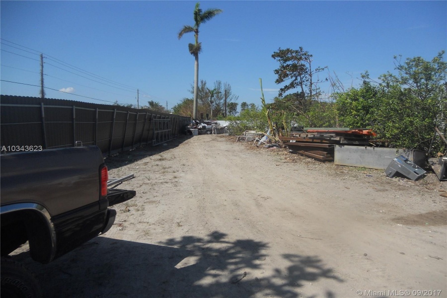 Miami,Florida 33196,Commercial Land,197 ave,A10343623