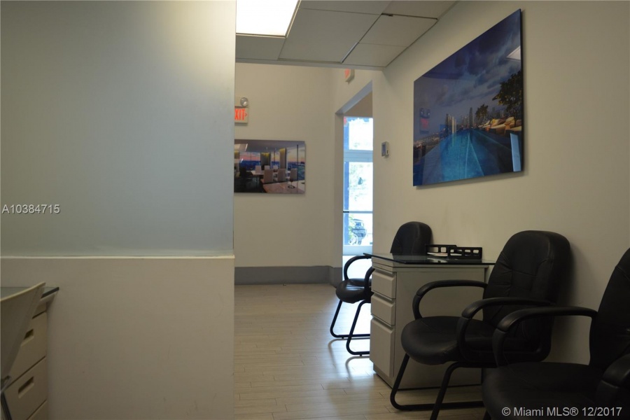 Miami,Florida 33132,Commercial Property,1800 Biscayne Plaza,18th St,A10384715