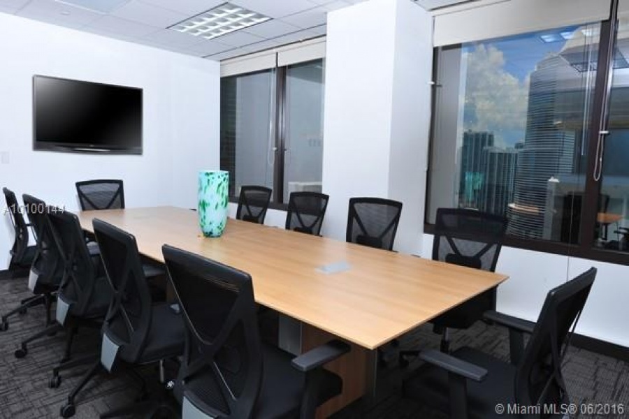 Miami,Florida 33131,Commercial Property,One Biscayne Tower,biscayne,A10100144