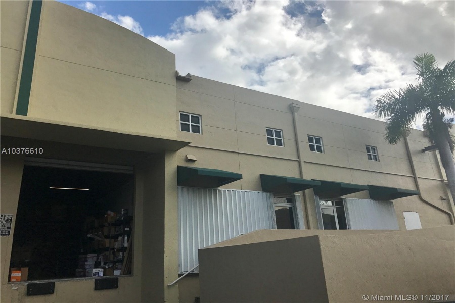 Miami,Florida 33166,Commercial Property,61st St,A10376610