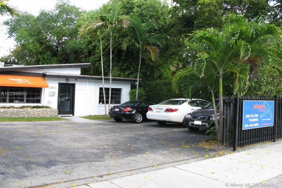 Miami,Florida 33133,Commercial Property,Bridgeport Ave,A10299600