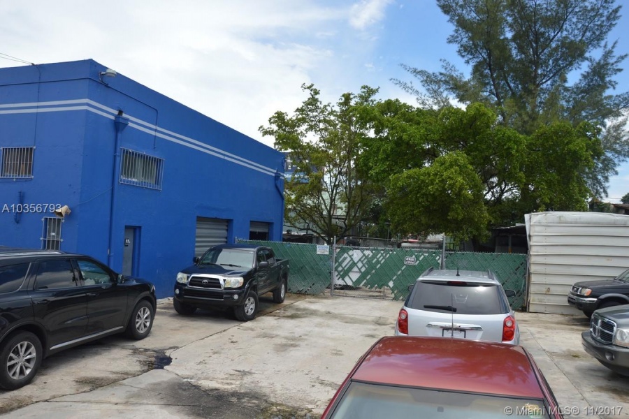 Miami,Florida 33142,Commercial Property,27th Ave,A10356793