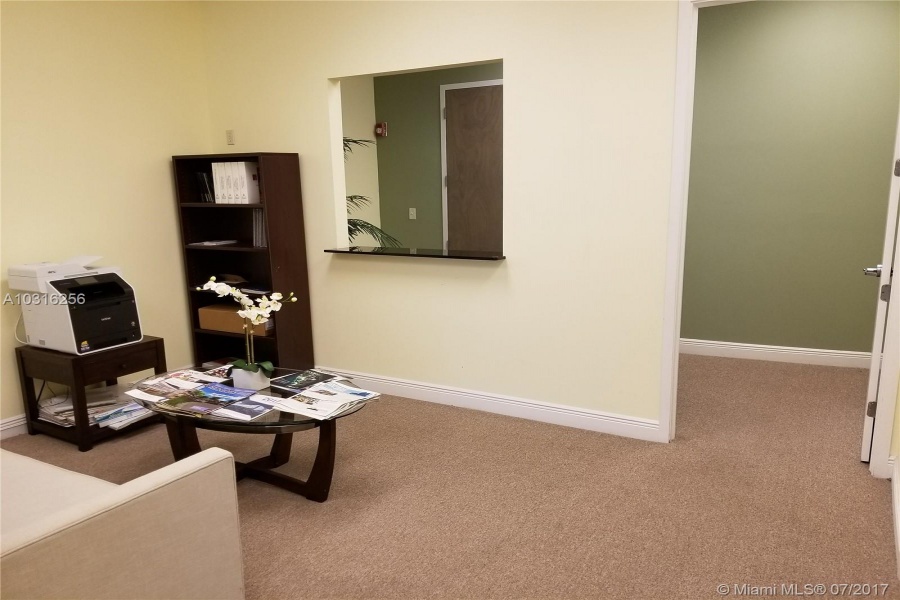 Miami,Florida 33186,Commercial Property,120 ST,A10316256