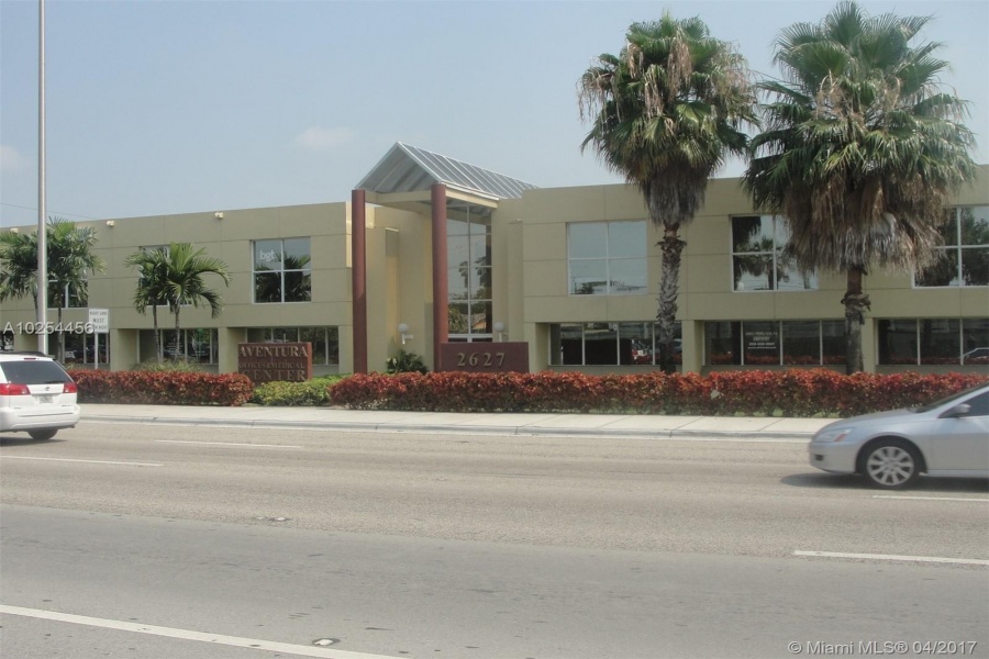 Miami,Florida 33180,Commercial Property,203rd St,A10254456