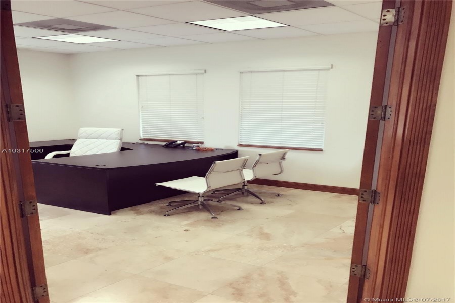 Coral Springs,Florida 33067,Commercial Property,University Dr,A10317506