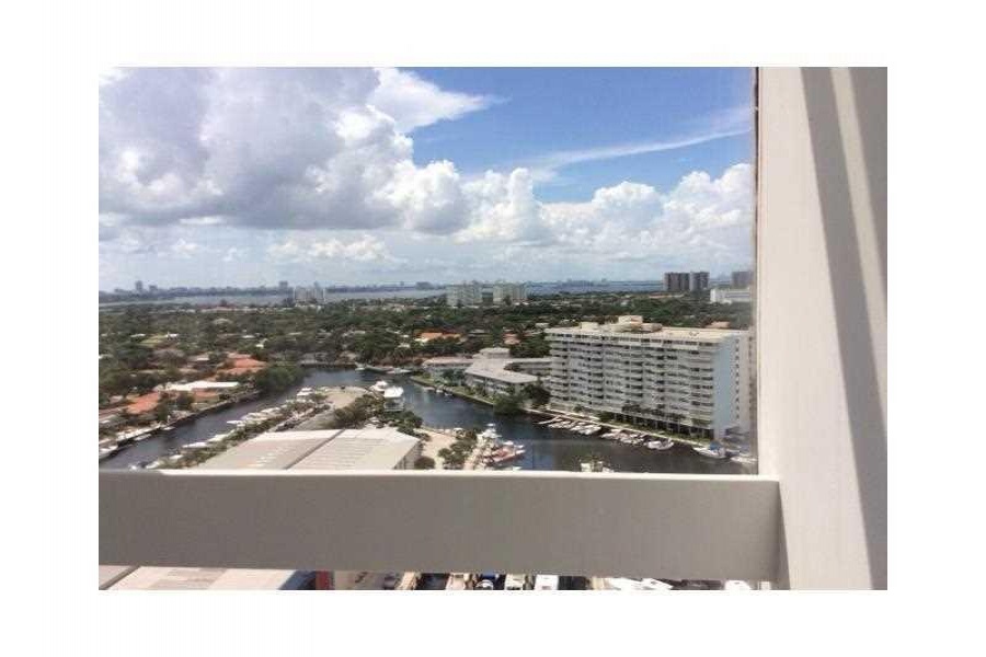 North Miami,Florida 33181,Commercial Property,SAILBOAT CAY,BISCAYNE BL,A2175024