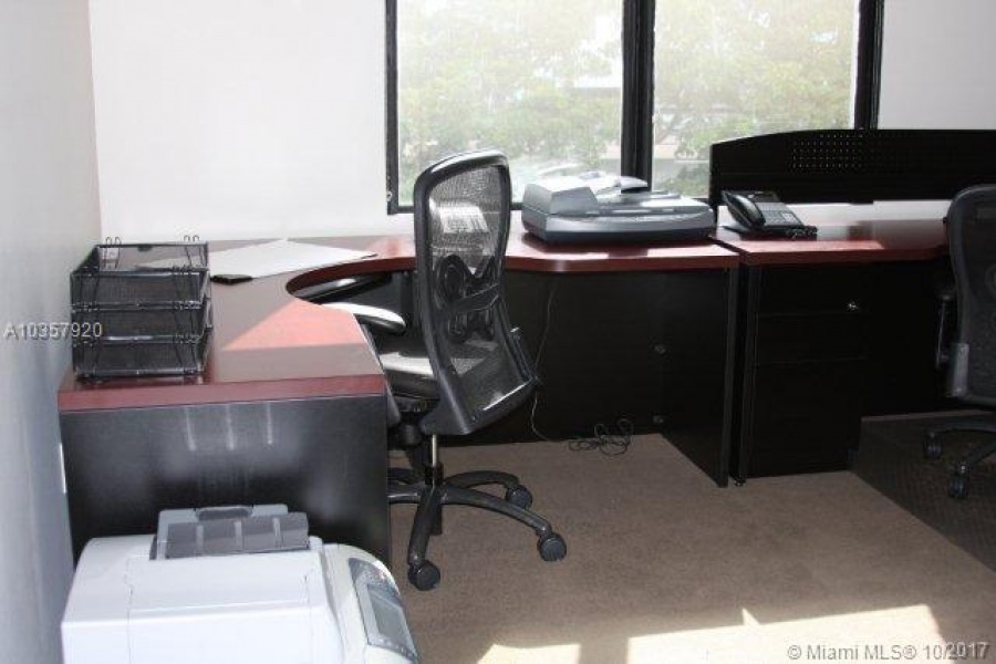 Florida 33131,Commercial Property,BRICKELL AV,A10357920