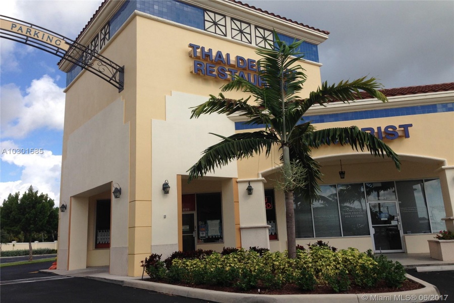 Deerfield Beach,Florida 33442,Commercial Property,Trail Plaz,Hillsboro Blvd,A10301585