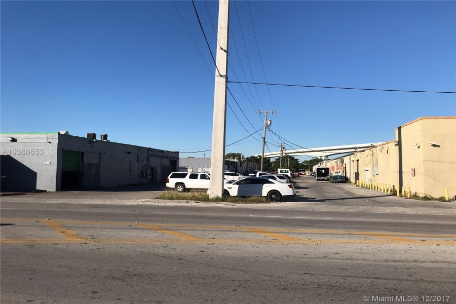 Miami,Florida 33142,Commercial Property,32nd Ave,A10386853