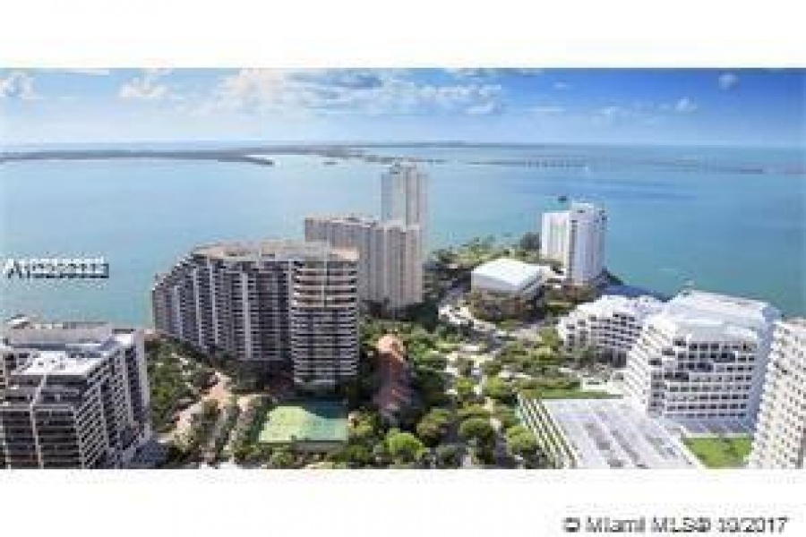 Miami,Florida 33131,Commercial Property,Four Ambassadors Condominium,BRICKELL BAY DR-#246,A10358322