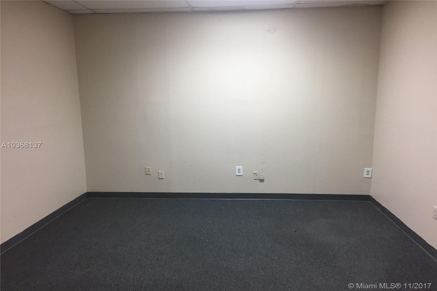 Florida 33321,Commercial Property,McNAB ROAD,A10368137