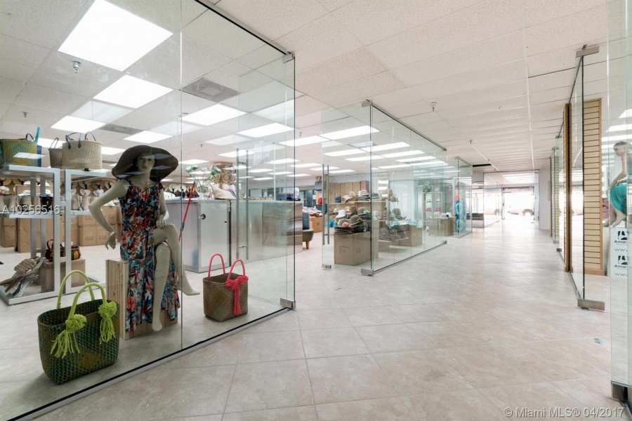 Miami, Florida 33126, ,Commercial Property,For Sale,Miami Int Merchandise Mart Con,72nd Ave,A10256516