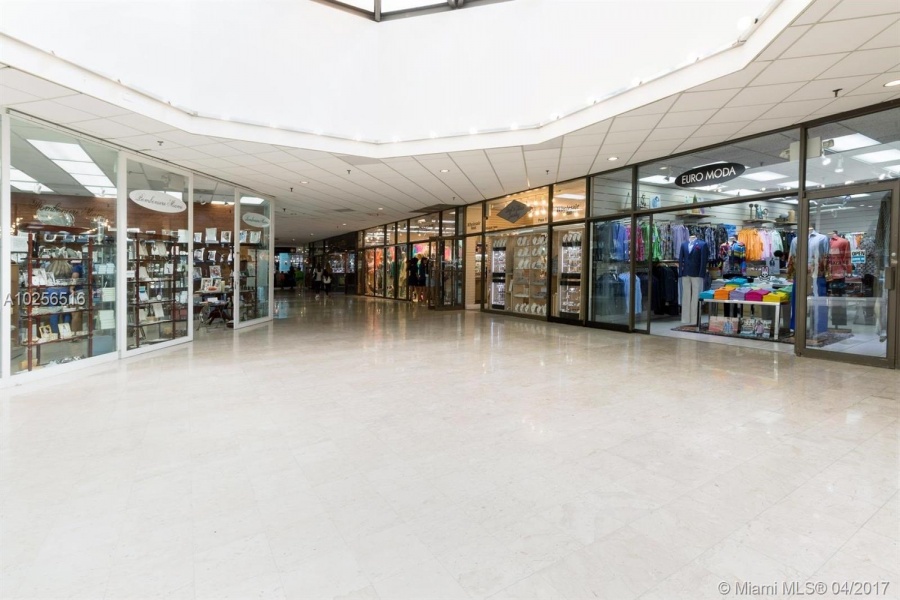 Miami, Florida 33126, ,Commercial Property,For Sale,Miami Int Merchandise Mart Con,72nd Ave,A10256516