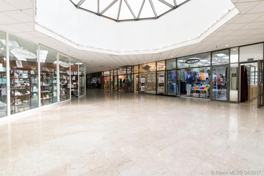 Miami, Florida 33126, ,Commercial Property,For Sale,MIAMI INT MERCHANDISE MART CON,72nd Ave,A10256737