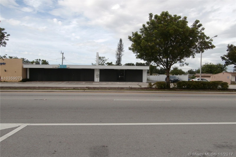 Hollywood,Florida 33023,Commercial Property,6241-6245,Pembroke Rd,A10359073