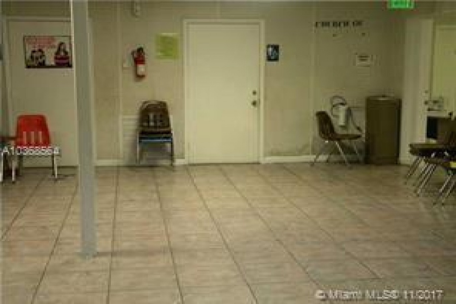 Fort Lauderdale, Florida 33311, ,Commercial Property,For Sale,15th St,A10368564