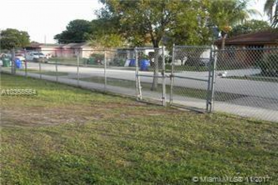 Fort Lauderdale, Florida 33311, ,Commercial Property,For Sale,15th St,A10368564