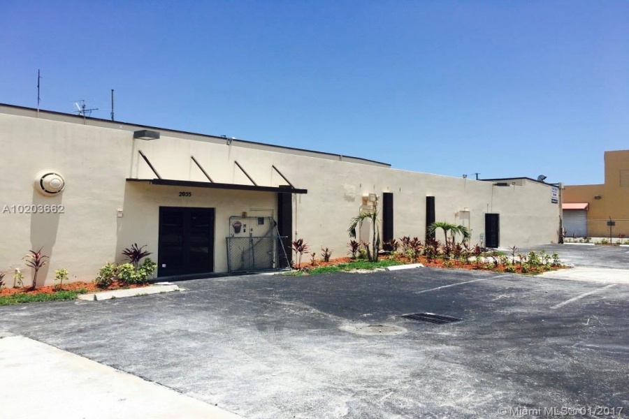 Hollywood,Florida 33020,Commercial Property,Lee St,A10203662