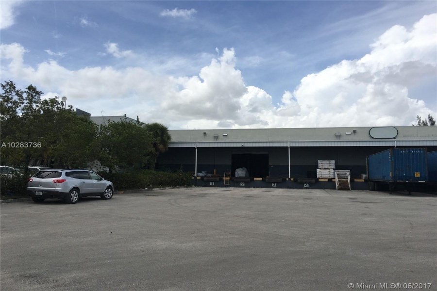 Medley,Florida 33166,Commercial Property,LAKESIDE INDUSTRIAL PARK,90th St,A10283736