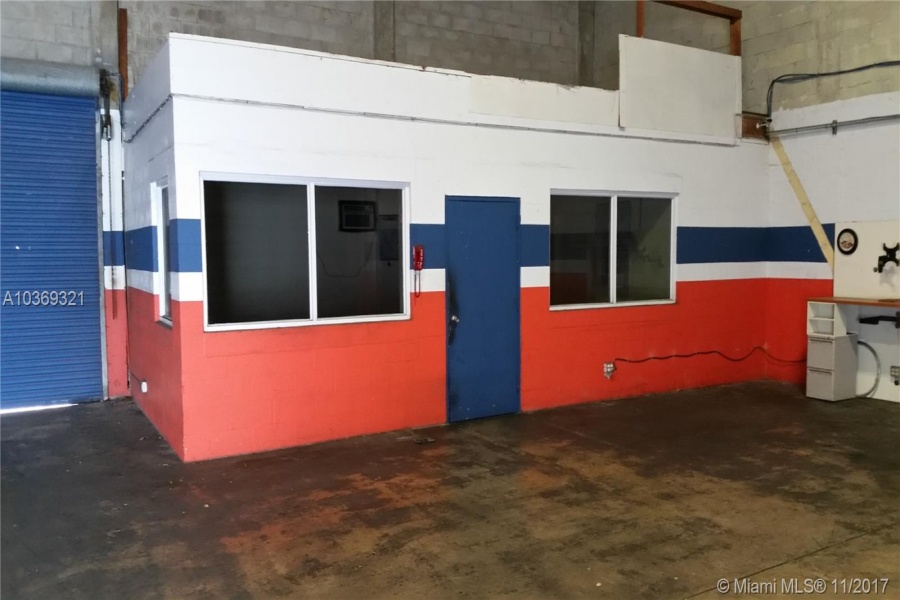 Miami, Florida 33189, ,Commercial Property,For Lease,208th Dr,A10369321