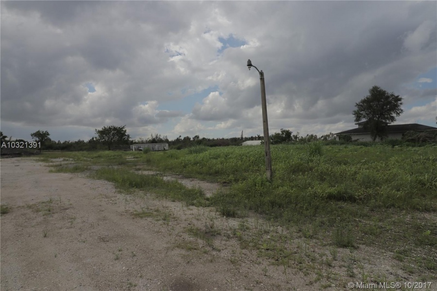 Hialeah,Florida 33018,Commercial Land,186 st,A10321391