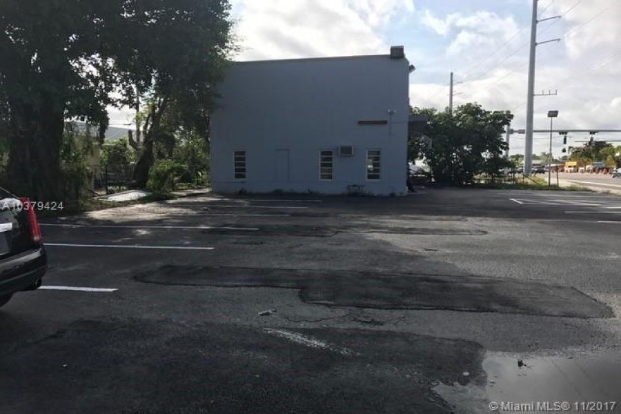 Hollywood,Florida 33021,Commercial Property,RD 7,A10379424