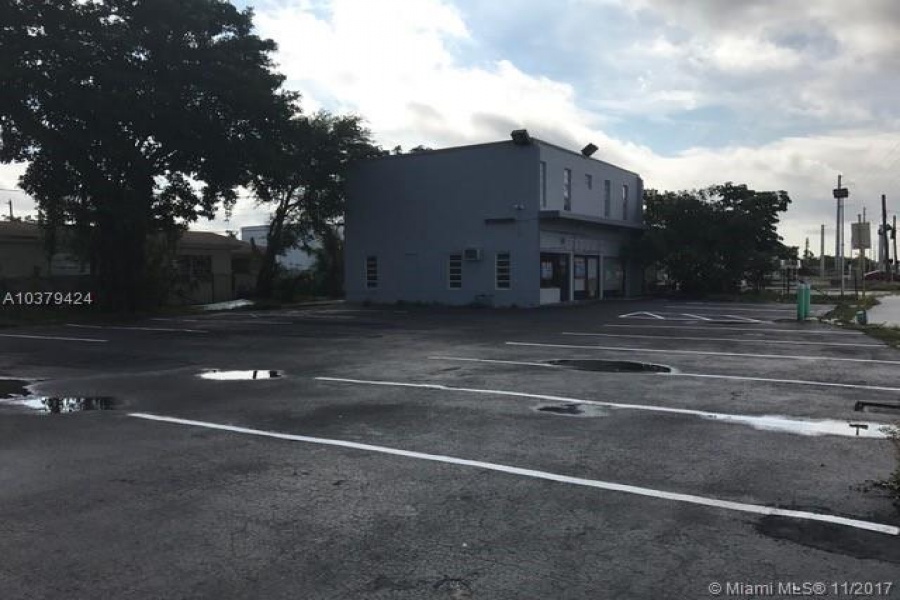 Hollywood,Florida 33021,Commercial Property,RD 7,A10379424