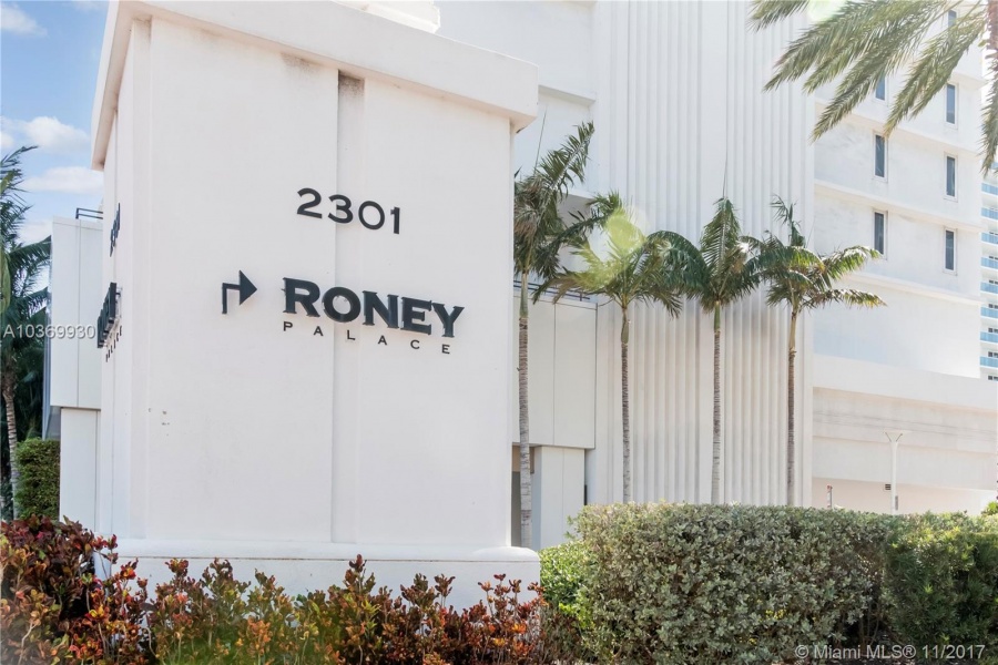 Miami Beach,Florida 33139,Commercial Property,Roney Palace,Collins Ave,A10369930