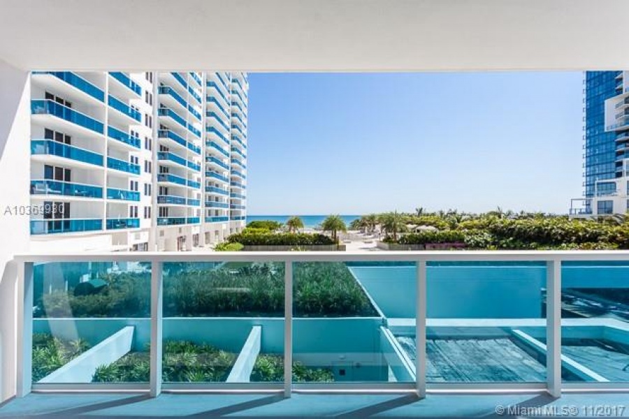 Miami Beach,Florida 33139,Commercial Property,Roney Palace,Collins Ave,A10369930