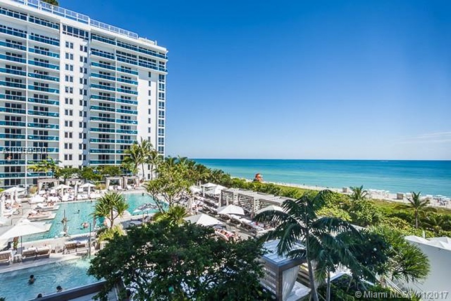 Miami Beach,Florida 33139,Commercial Property,Roney Palace,Collins Ave,A10369930