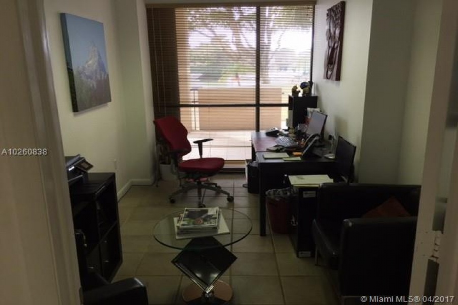 Miami Beach, Florida 33140, ,Commercial Property,For Sale,Collins Ave,A10260838