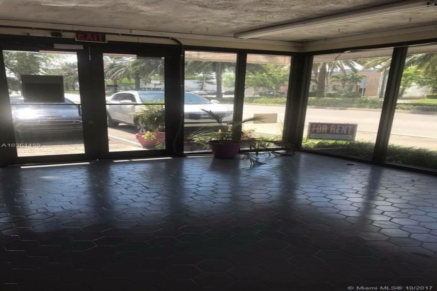 Miami,Florida 33161,Commercial Property,A10361459