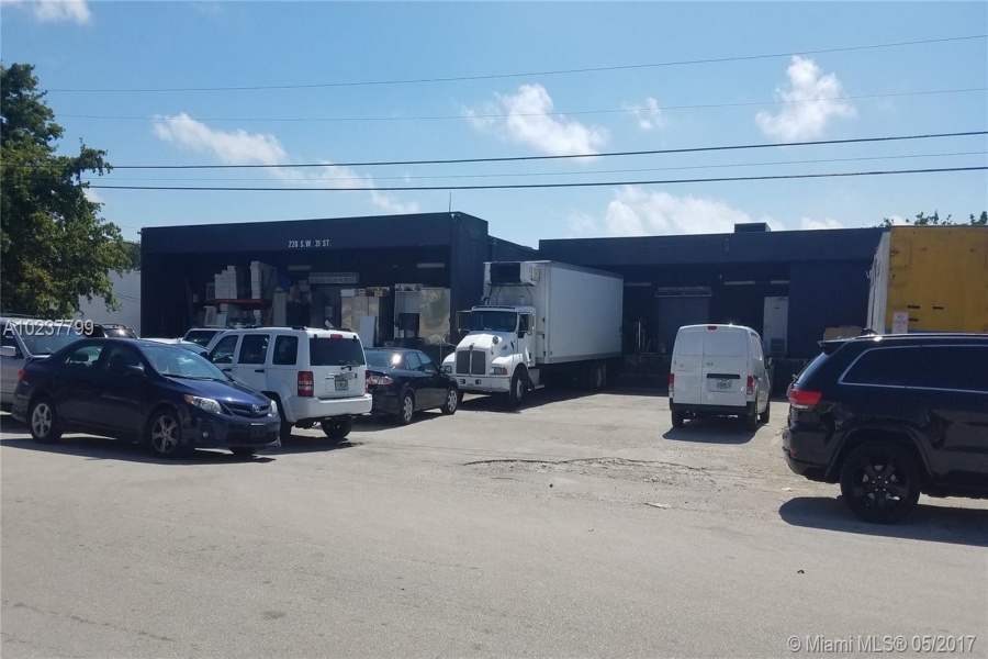 Fort Lauderdale,Florida 33315,Commercial Property,220 SW 31st ST,31st St,A10237799