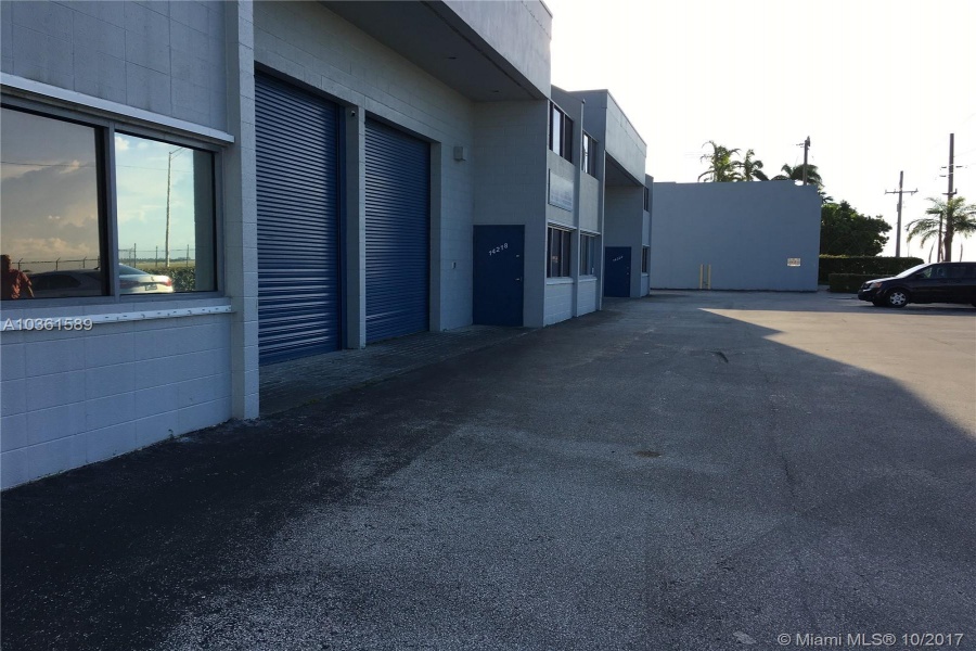 Miami,Florida 33186,Commercial Property,136th St,A10361589