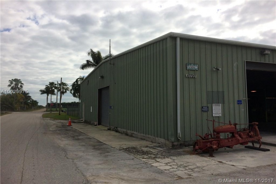 Homestead,Florida 33032,Commercial Property,bean packinghouse,256 St,A10029975