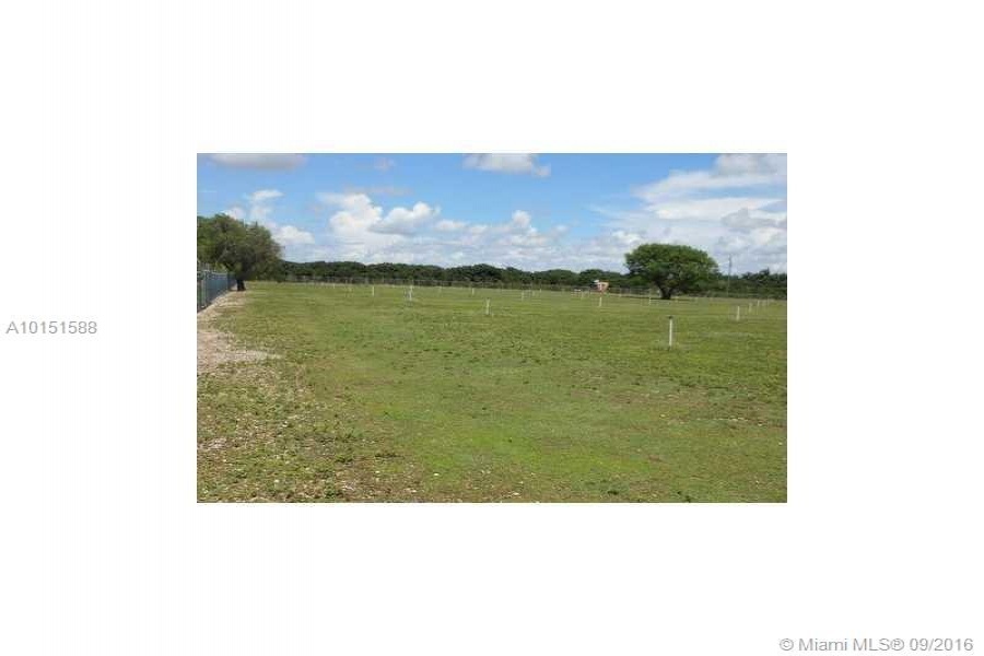 Miami,Florida 33187,Commercial Land,203 AVE,A10151588