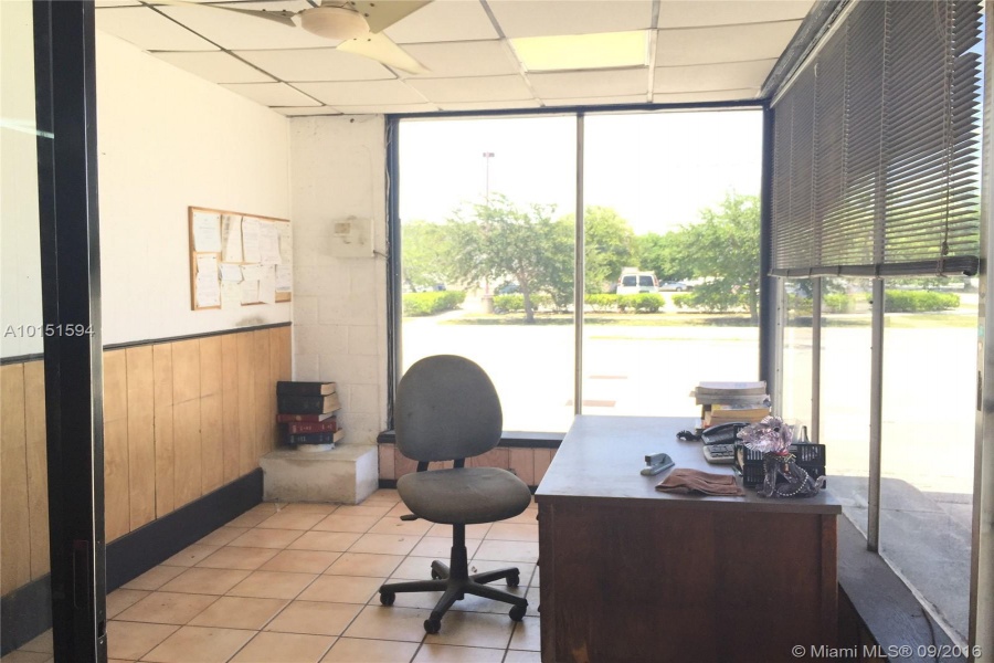 Hollywood,Florida 33020,Commercial Property,Dixie Hwy,A10151594